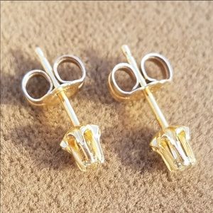 14k Solid Yellow Gold Diamond Buttercup Earrings